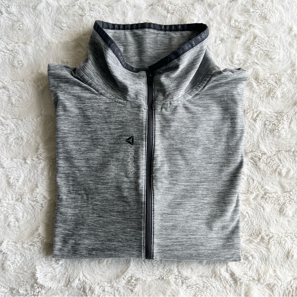 Reebok Shirt Pullover Womens Medium Gray Speedwick Quarter Zip Stretch Athletic